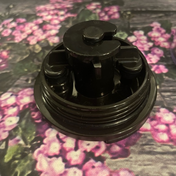 2019 STARBUCKS 16 Oz. Plastic Tumbler FLORAL BUTTERFLY Limited Edition - Picture 7 of 13